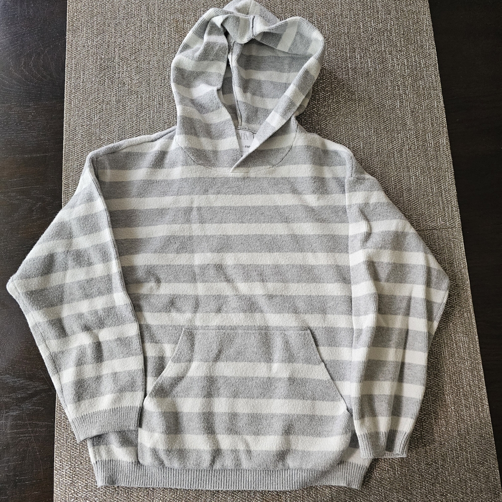 Zara Light Gray Striped Hoodie